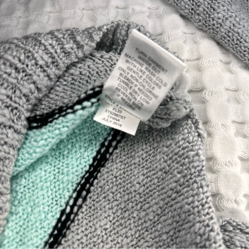 Cloud Chaser‎ Gray Knit Sweater Multicolor Stripes Long Sleeve Pullover | Size L - Picture 7 of 7